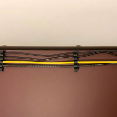 Kẹp quản lý/giữ dây cáp