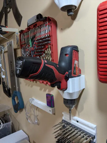 Giá Treo Tường Máy Khoan & Máy Vặn Vít Milwaukee M12 - Image 1