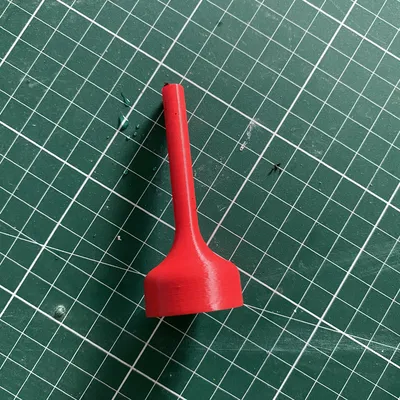 Dụng Cụ Tưới Cây Tự Động Bằng Chai PET