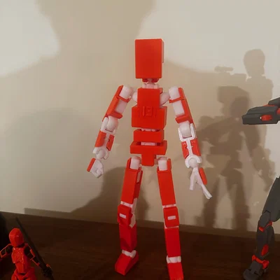 Mô Hình "Huge Lucky 13" Khổng Lồ