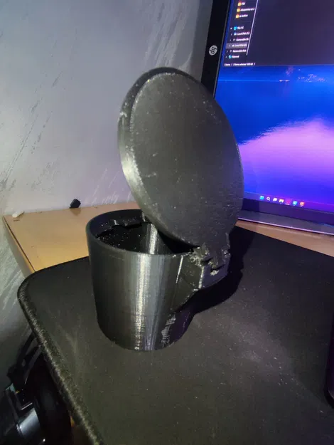 Gạt Tàn Lôcốc Có Nắp Dành Cho Xe Hơi - Image 3