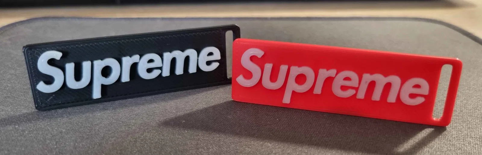 Móc Khóa Supreme Độc Đáo - Image 2