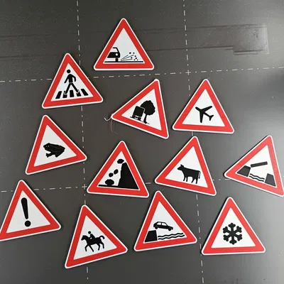 Biển báo Giao thông Đức "Cảnh báo" 101-xx