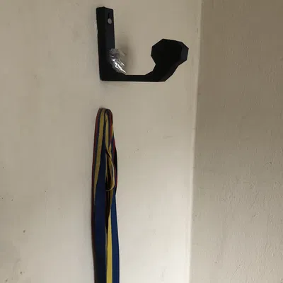 Giá Đỡ Nón Bảo Hiểm Xe Máy