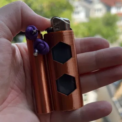 Hộp đựng bật lửa Bic Bestagon và hộp stash đã chỉnh sửa