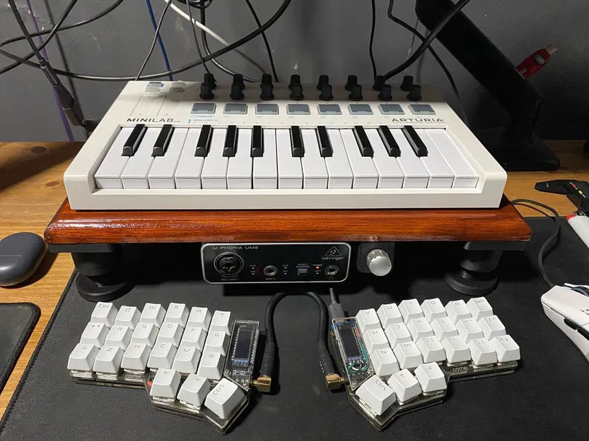 Chân đế có thể điều chỉnh độ cao - Image 3