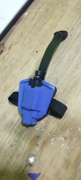 Siêu Anh Hùng Tí Hon Bắn Tơ (sắp ra mắt) - Image 1