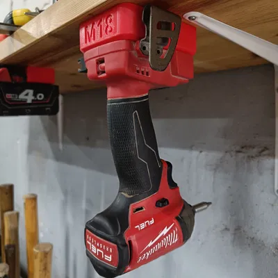 Giá Đỡ Dụng Cụ Milwaukee M18