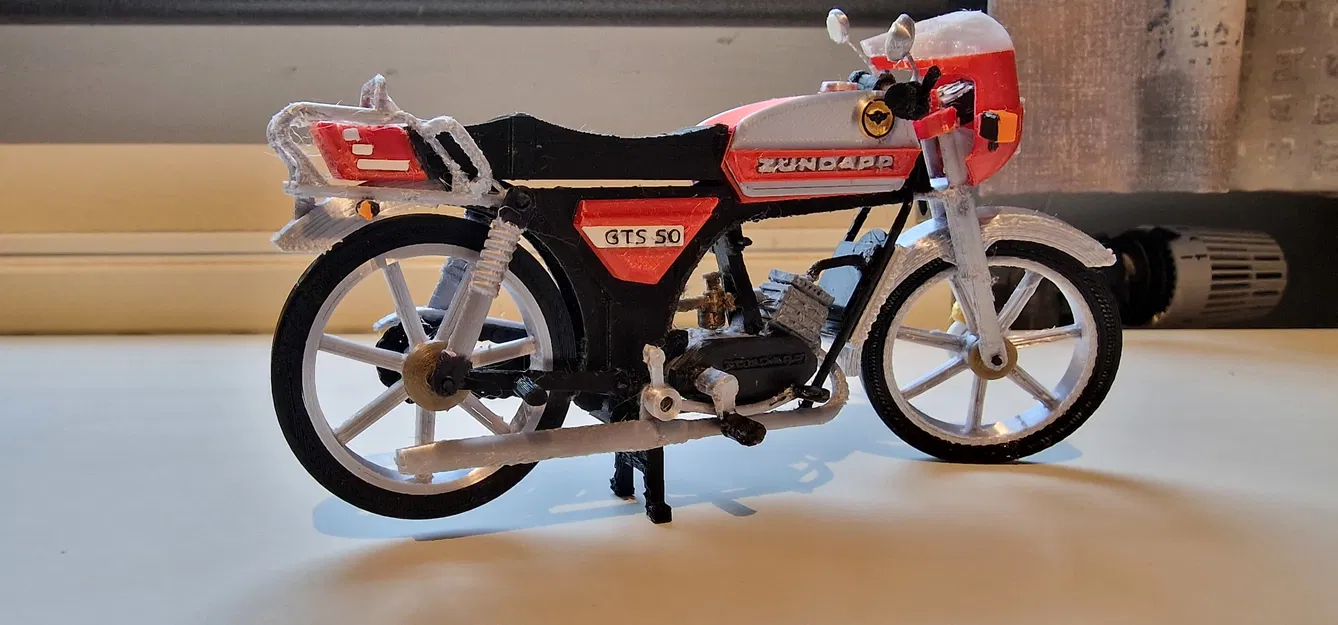 Zundapp KS(GTS)50 năm 1981 làm mát bằng nước bởi Designer Ed van der Heijden - Image 2