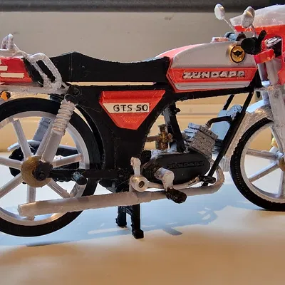 Zundapp KS(GTS)50 năm 1981 làm mát bằng nước bởi Designer Ed van der Heijden