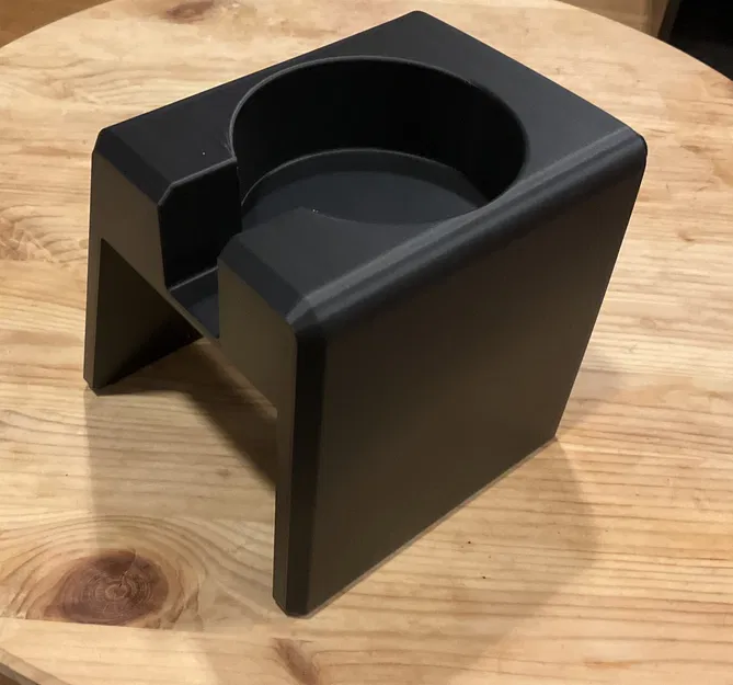 Đế Cắm Ly Nghiêng Lovesac - Image 1