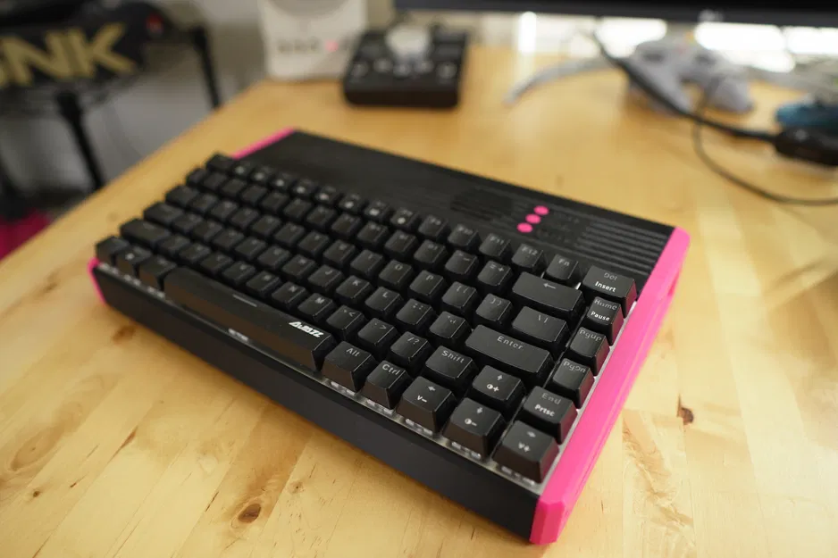 Vỏ Máy Tính MiSTer FPGA Kiểu Bàn Phím - Image 1