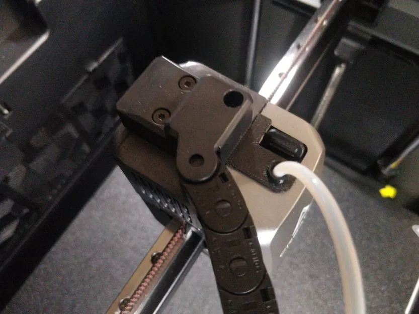 Phụ kiện Creality K2 Plus ngăn hư hại đầu nối bowden - Image 3