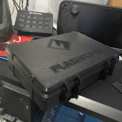 Hộp dụng cụ Flashforge 5M có Logo