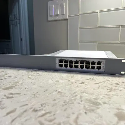 Giá Đỡ Tủ Rack 1U Cho Unifi USW 16 Lite POE Switch