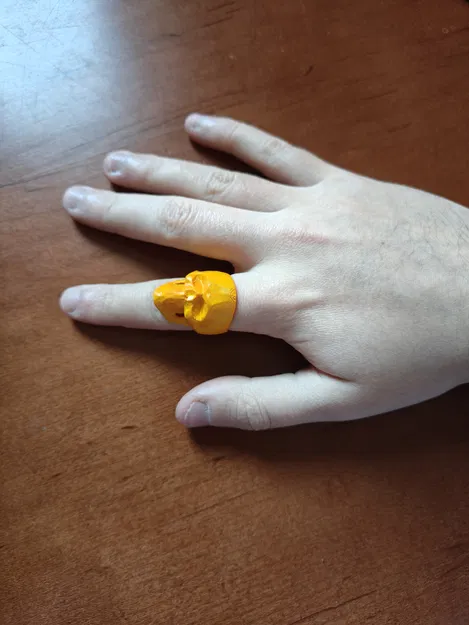 Nhẫn Đầu Lâu Vàng Tarkov - Image 3