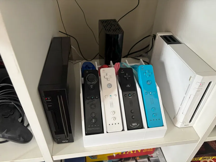 Giá Đỡ Wii Remote 4 Khe Cắm - Image 1