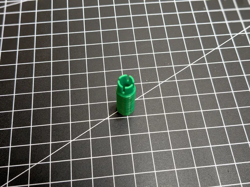 Kẹp Dây Đèn E27 / Zugentlastung für E27 Lampen - Image 4