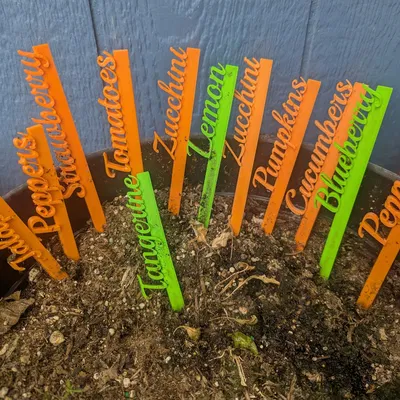 Cọc Cắm Vườn 3D