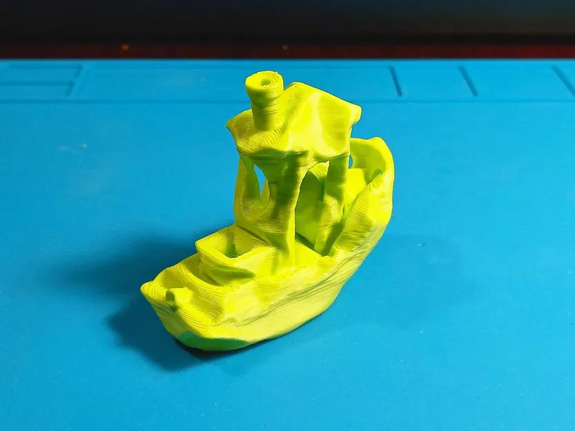 Mô Hình Benchy Bị Vò Nát - Image 1