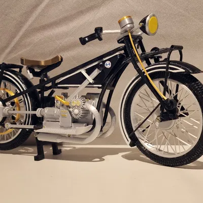 Mô hình xe BMW R32 năm 1925 tỉ lệ 1:6,5 của Ed van der Heijden