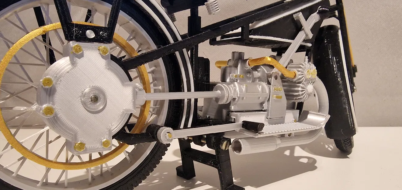 Mô hình xe BMW R32 năm 1925 tỉ lệ 1:6,5 của Ed van der Heijden - Image 13