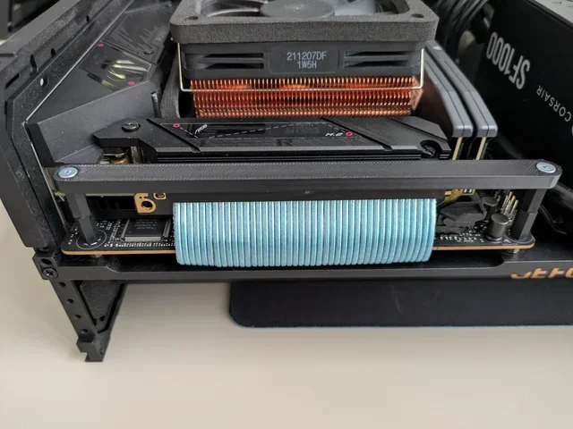 Thanh đỡ riser cho Formd/Ncase T1 - Image 3