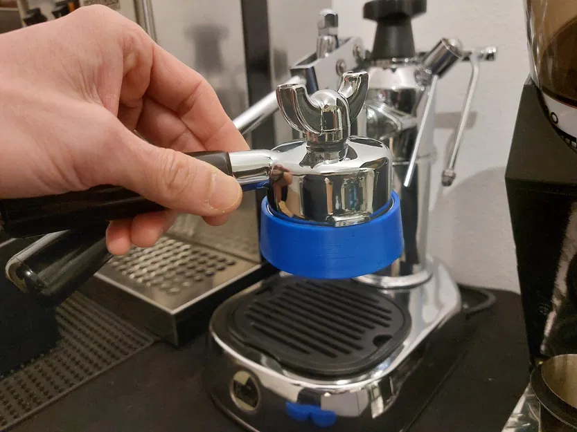 Phễu châm cà phê cho La Pavoni 51 mm (post millenium) - Image 2