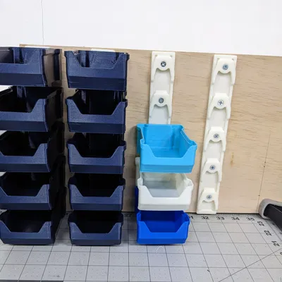 Hộp Nhựa Xếp Chồng Treo Tường