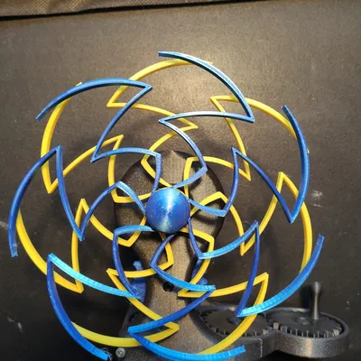 Tượng động học: Đĩa quay ngược chiều