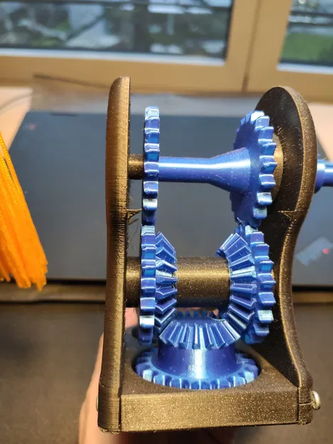 Tượng động học: Đĩa quay ngược chiều - Image 6