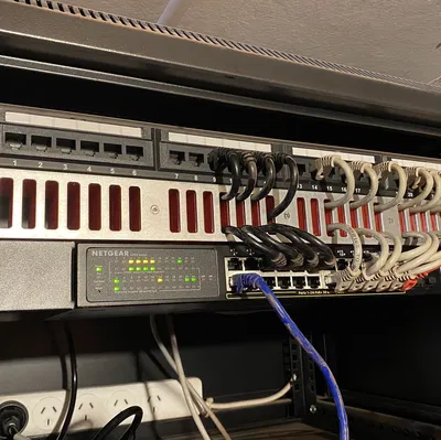 Giá đỡ quản lý cáp rack 19 inch