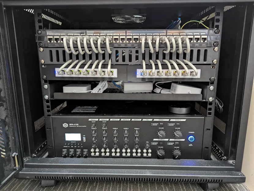 Giá quản lý cáp Rack 19" 24 khe - Image 1