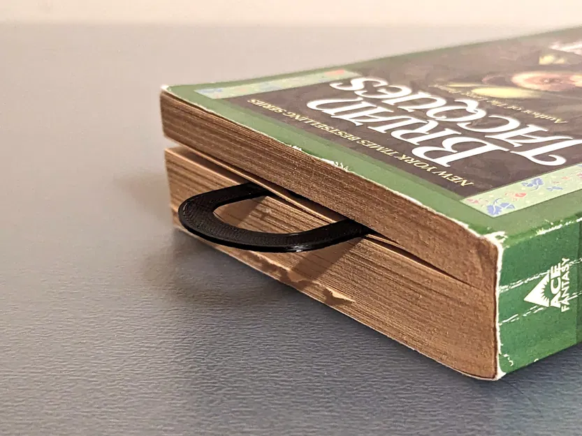 Kẹp Giấy Sách Khổng Lồ - Image 2