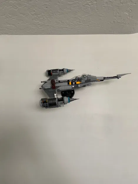 Giá treo tường Lego Mandalorian N1 Starfighter - Image 1
