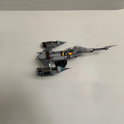 Giá treo tường Lego Mandalorian N1 Starfighter