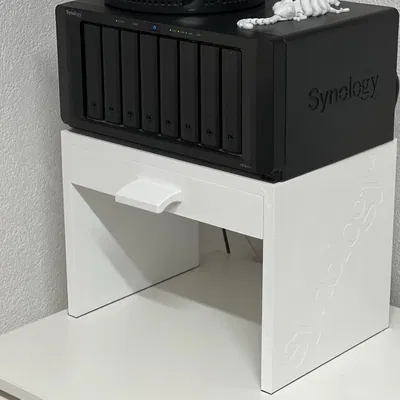 Chân đế Synology NAS có ngăn kéo
