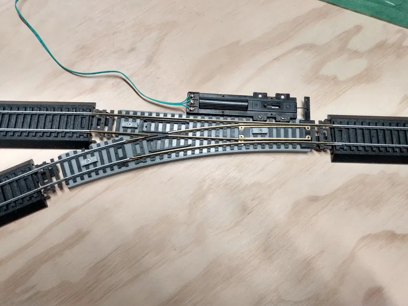 Adapter Ray Cua HO: Từ Truyền Thống Sang EZ Track - Image 5