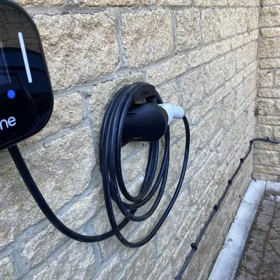 Bộ chuyển đổi góc 90º cho bộ giữ sạc Type 2 EV (Ohme Pro)