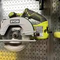 Giá Treo Dụng Cụ Ryobi Trên Pegboard - Cưa Tròn, Máy Rung, Máy Mài - Thumbnail 2