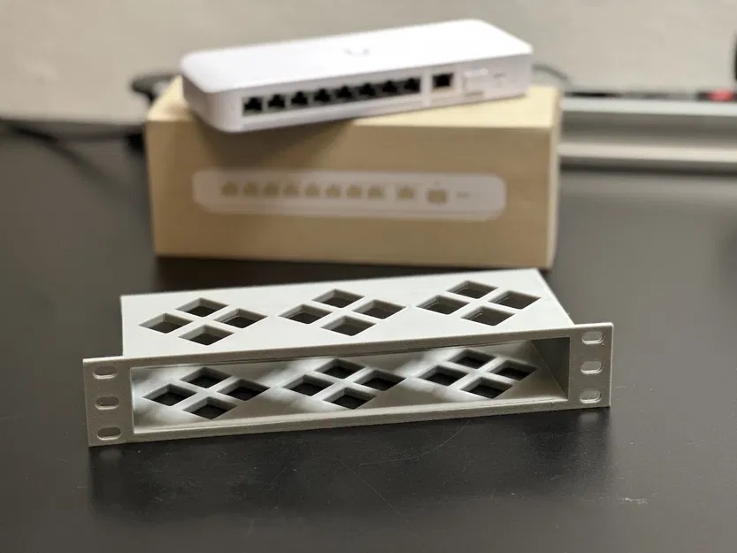 Khay Gắn Rack Mini 10" Cho UniFi Switch Flex 2.5G - Image 1