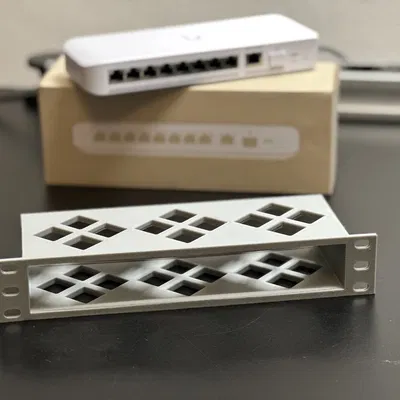 Khay Gắn Rack Mini 10" Cho UniFi Switch Flex 2.5G