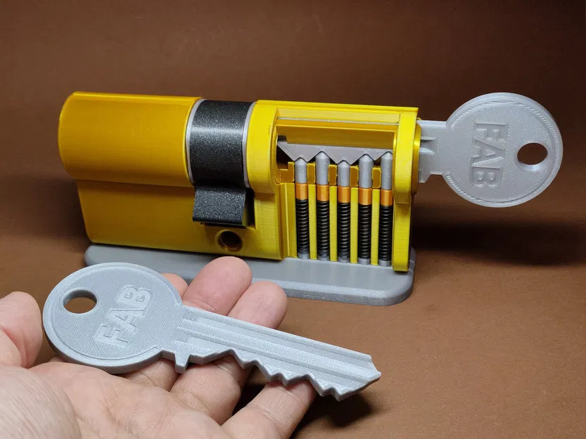 Mô hình Ổ khóa Trụ Tỷ lệ 2.4:1 - Image 3