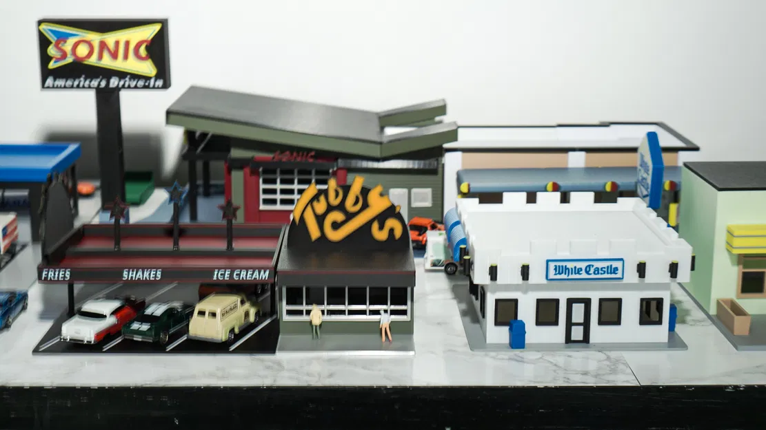 Mô Hình Tubby's Drive-In - Tỷ Lệ 1:64 - Image 7