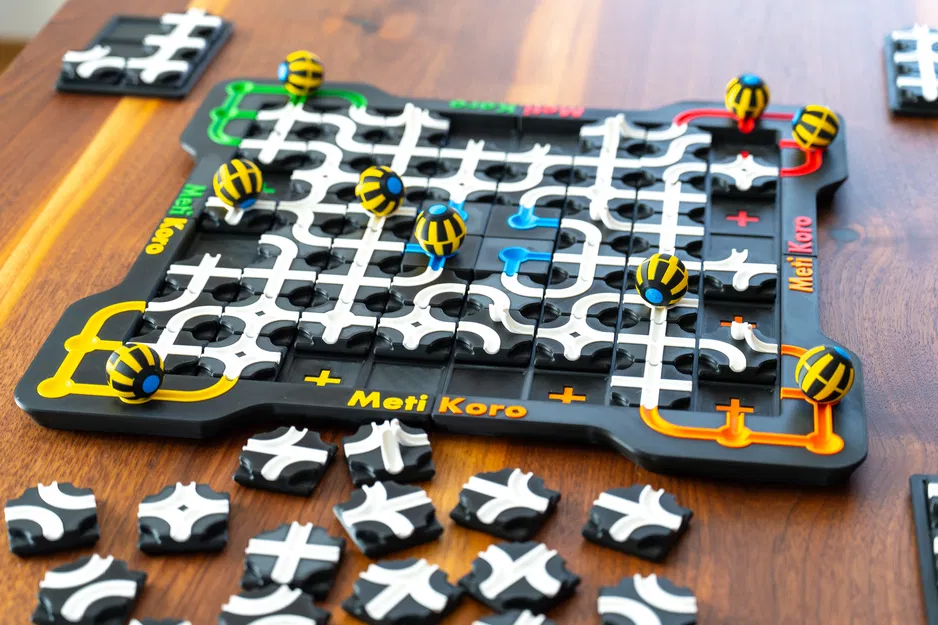 MetiKoro – Trò Chơi Cờ Chiến Thuật In 3D Cho 2-4 Người - Image 1