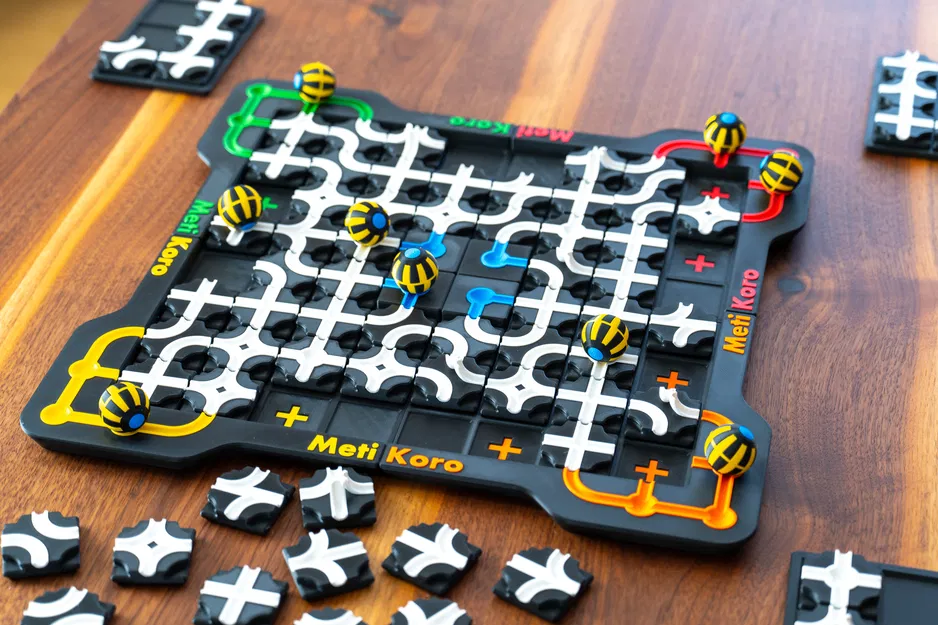 MetiKoro – Trò Chơi Cờ Chiến Thuật In 3D Cho 2-4 Người - Image 4