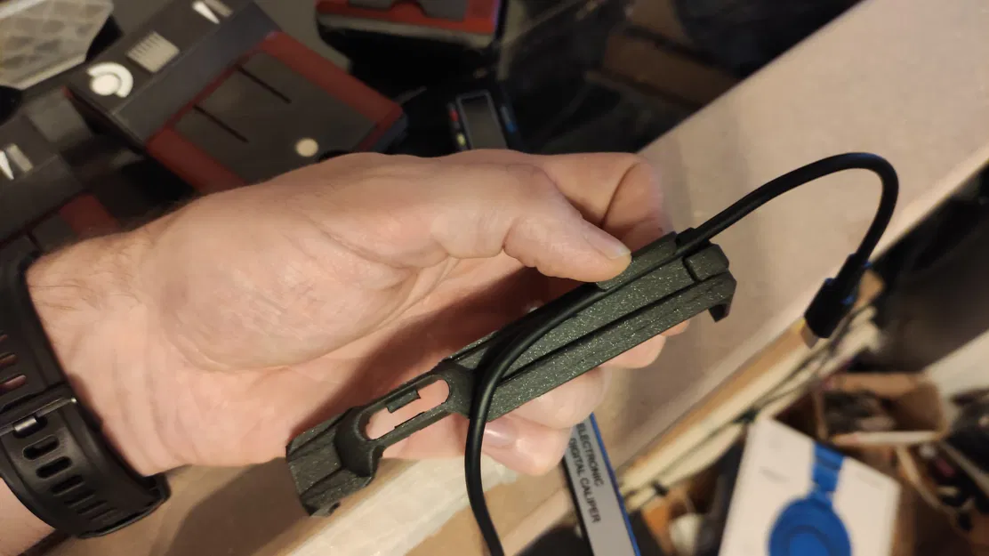 Chống gãy cáp USB C cho Steam Deck - Image 4