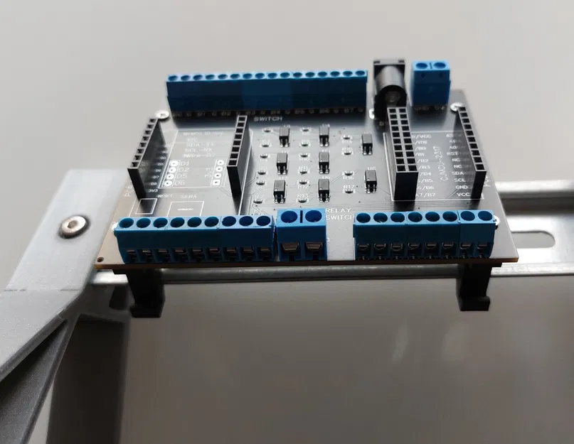 Giá Đỡ Gắn Thanh Ray DIN - Image 4