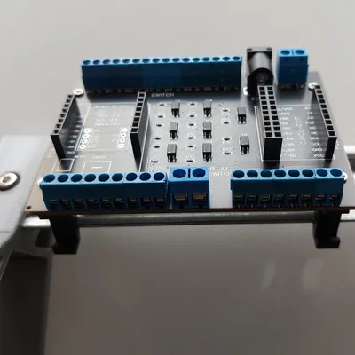 Giá Đỡ Gắn Thanh Ray DIN