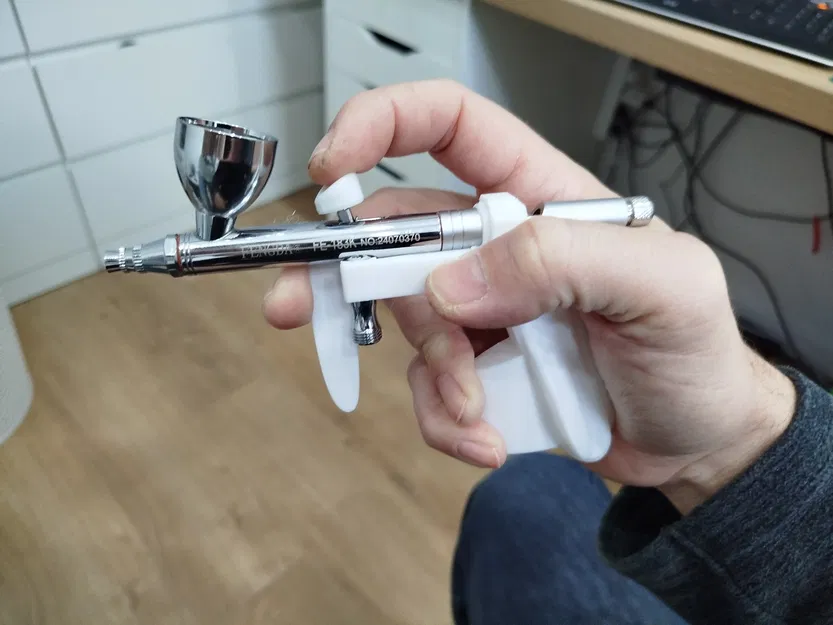 Tay Cầm Airbrush - Image 1